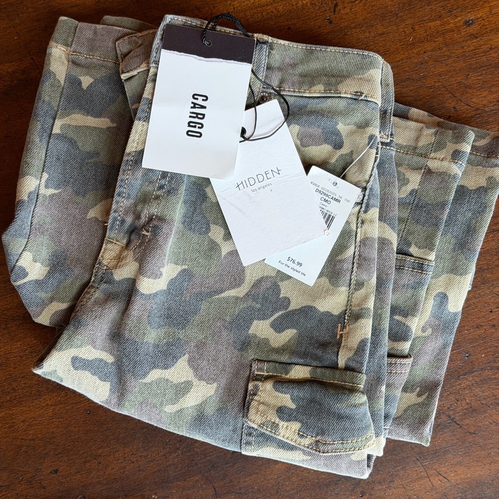 Buckle Camouflage Wide Leg Jeans Size 25
